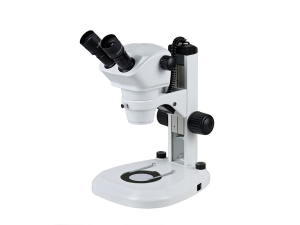 ZOM.06.606 ZOOM Binocular 0.8x-5x